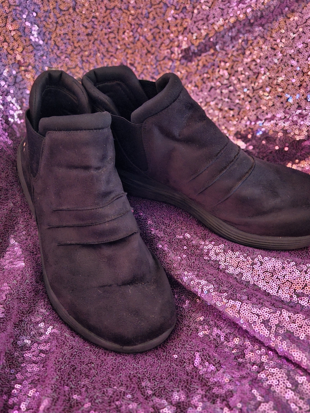 Slip-On Suede Ankle Sneakers in Dark Black By Ryka